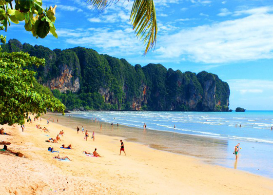 4 Islands By Long Tail Boat from Krabi