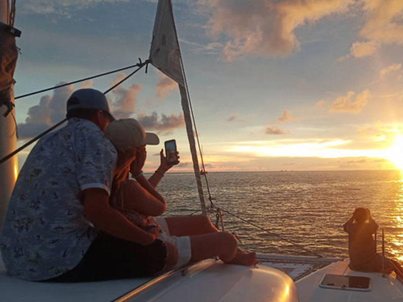 Phuket Sunset Dinner Cruise