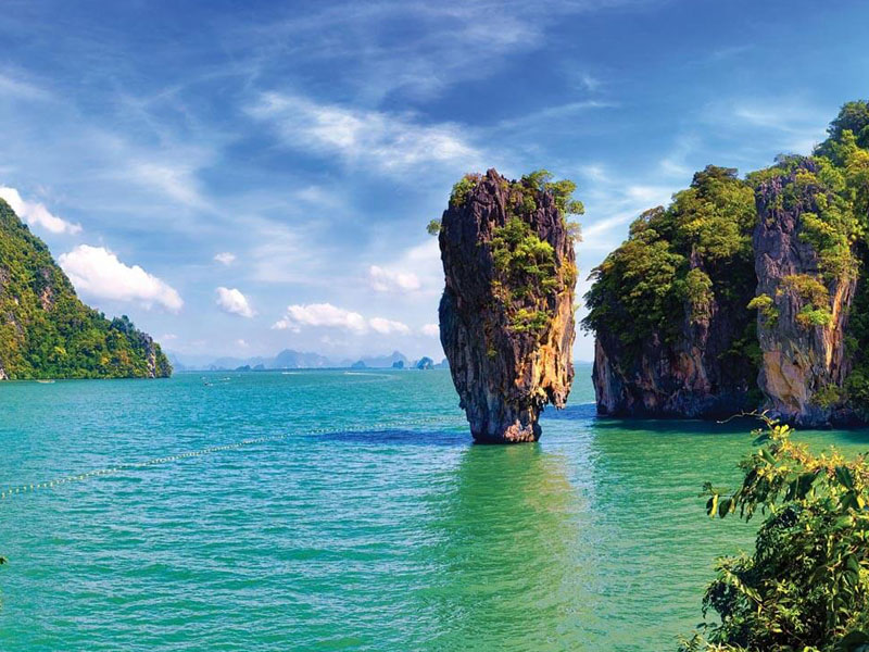 Phang Nga Sea Canoe by Big Boat