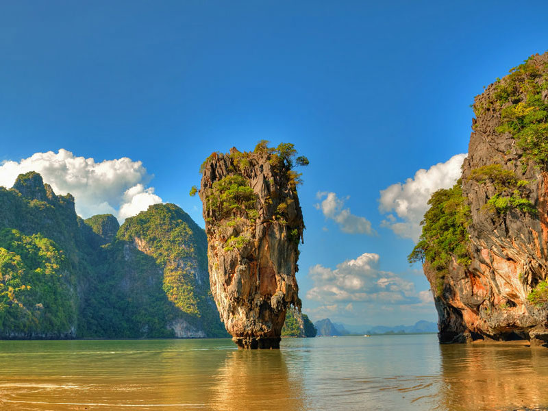 Phang Nga Sea Canoe by Big Boat