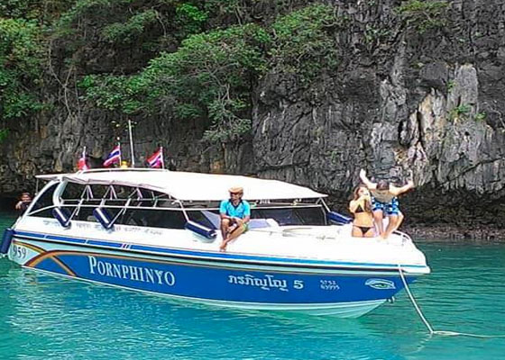 Private Phi Phi + Bamboo Islands